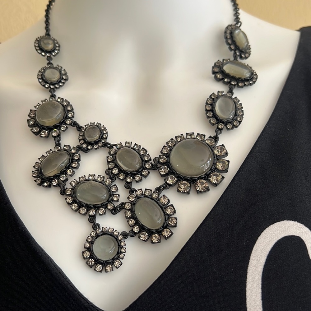 Bedazzled adjustable necklace